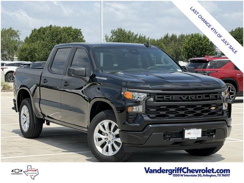 New 2026 Chevrolet Silverado 1500 Custom RWD image 2