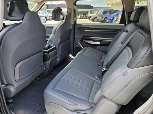 New 2026 Kia EV9 Wind image 10