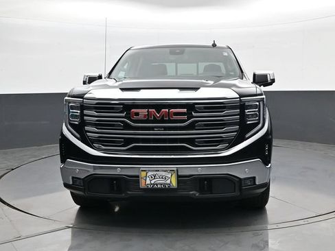 Used 2024 GMC Sierra 1500 SLT w/ SLT Premium Plus Package AWD/4WD image 2