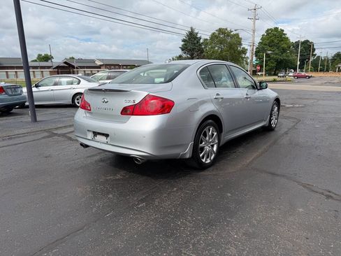 Used 2013 INFINITI G37 x Sedan w/ Premium Pkg AWD/4WD image 7