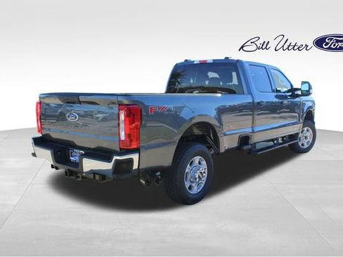New 2026 Ford F350 XLT w/ FX4 Off-Road Package image 3