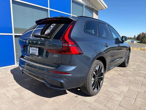Used 2026 Volvo XC60 B5 Plus AWD/4WD image 7