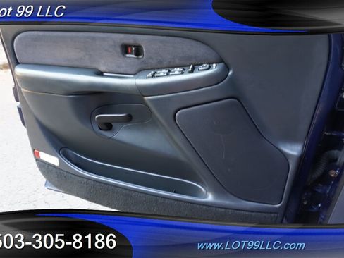 Used 2001 Chevrolet Silverado 2500 LS w/ Off-Road Skid Plate Pkg AWD/4WD image 26