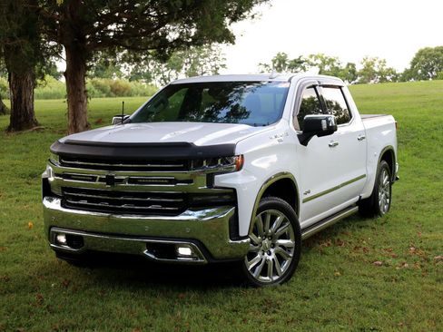 Used 2022 Chevrolet Silverado 1500 LTZ w/ LTZ Premium Package image 2