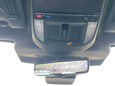 Used 2025 Subaru Forester Touring AWD/4WD image 32