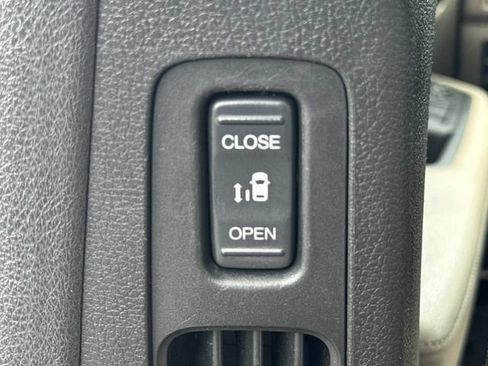 Used 2021 Honda Odyssey EX-L image 20