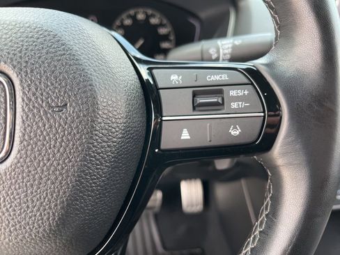Used 2025 Honda Civic Sport image 22