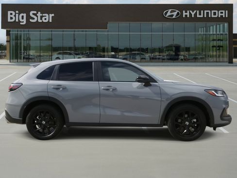 Used 2024 Honda HR-V Sport image 5