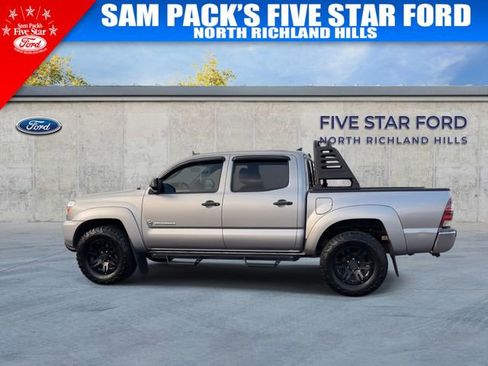 Used 2014 Toyota Tacoma PreRunner image 6