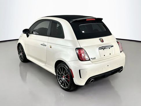 Used 2018 FIAT 500 Abarth w/ Popular Equipment Package FWD image 4