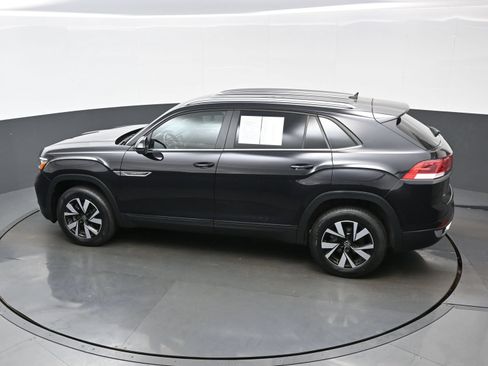 Used 2020 Volkswagen Atlas Cross Sport SE AWD/4WD image 38