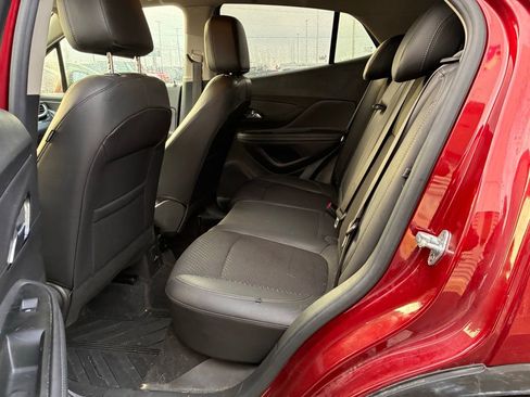 Used 2022 Buick Encore Preferred w/ Safety Package image 15