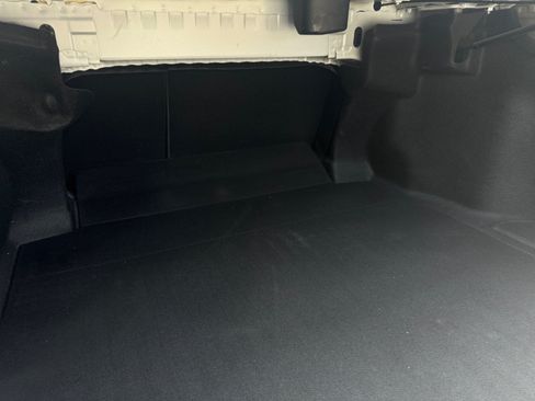 Used 2022 Toyota Camry LE FWD image 17