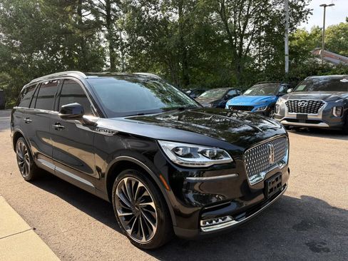 Used 2020 Lincoln Aviator Reserve w/ Equipment Group 202A AWD/4WD image 4
