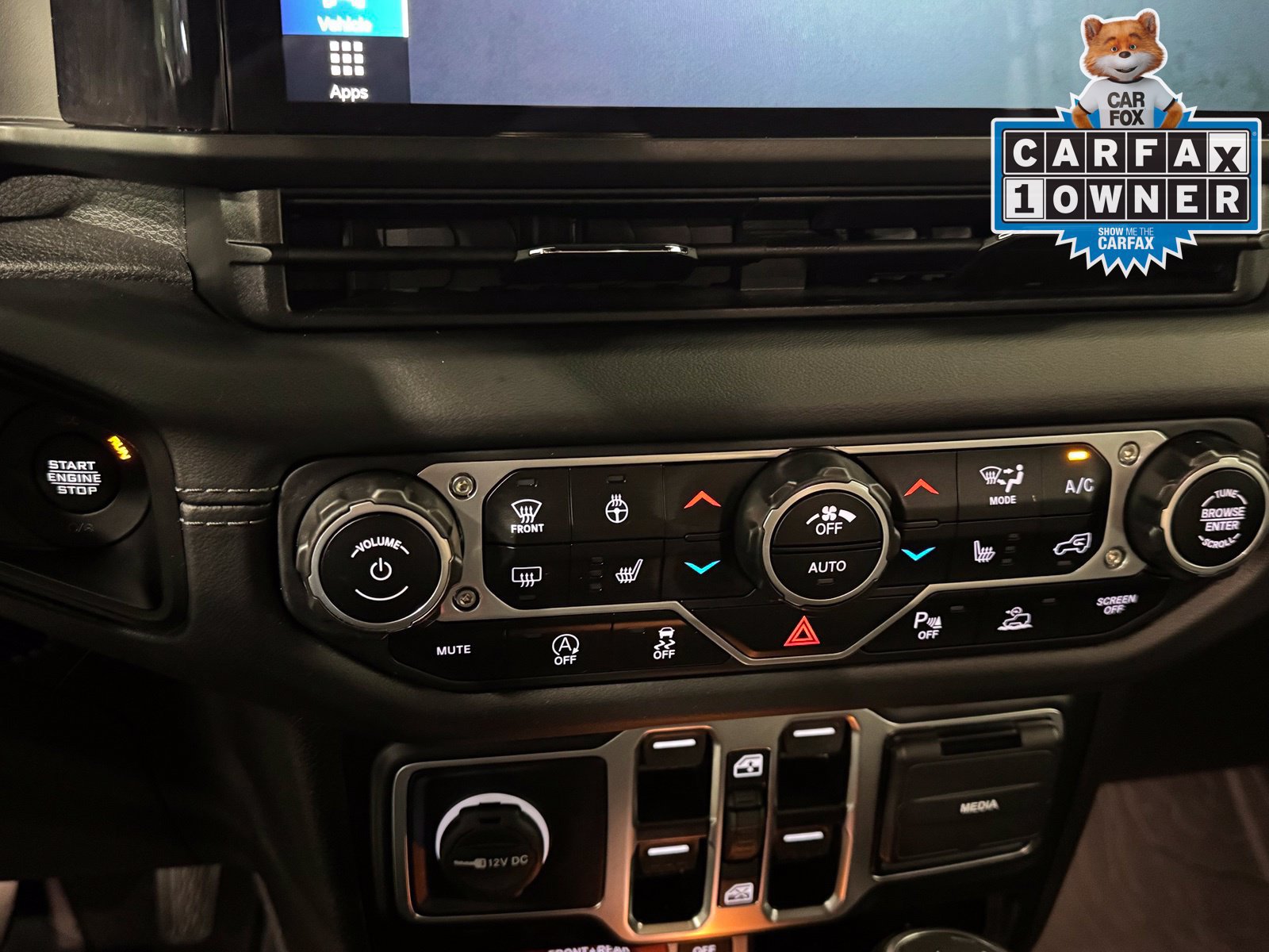 Used 2024 Jeep Wrangler Unlimited Rubicon AWD/4WD image 28