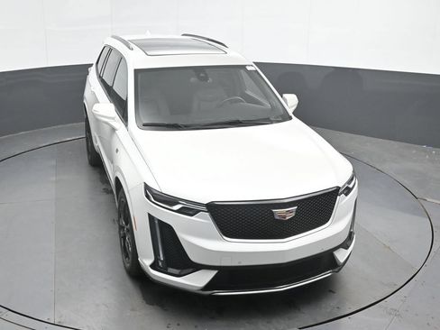 Used 2023 Cadillac XT6 Sport AWD/4WD image 33