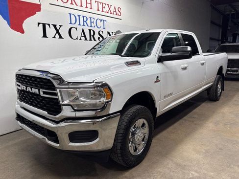 Used 2022 RAM 2500 Big Horn AWD/4WD image 1