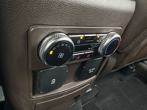 Used 2023 Ford Explorer King Ranch w/ Technology Package AWD/4WD image 19