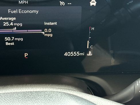 Used 2024 Buick Encore GX Sport Touring FWD image 25