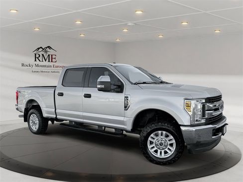 Used 2019 Ford F250 XLT image 1
