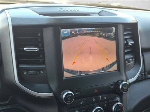Used 2022 RAM 1500 Big Horn AWD/4WD image 13