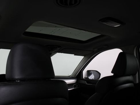 Used 2022 Hyundai Palisade SEL w/ 8P Bench Seat Package FWD image 25