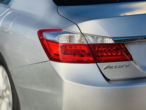 Used 2013 Honda Accord EX-L image 10
