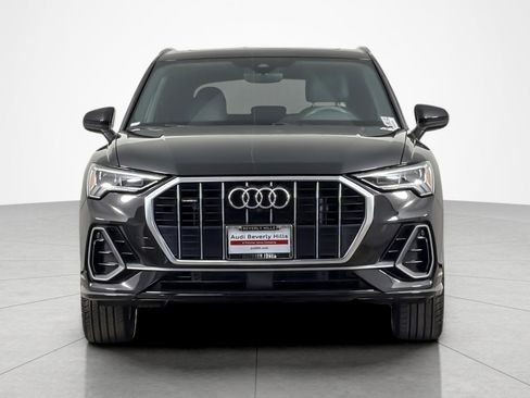 Used 2023 Audi Q3 2.0T Premium Plus w/ Premium Plus Package AWD/4WD image 8