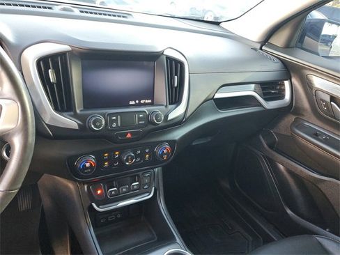 Used 2020 GMC Terrain SLT w/ Preferred Package image 26