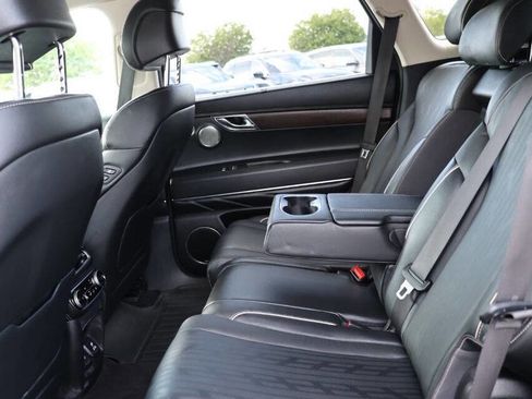 Used 2023 Genesis GV80 3.5T w/ Advanced Package image 16