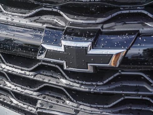 New 2026 Chevrolet Blazer LT w/ Midnight/Sport Edition FWD image 4