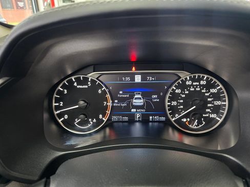 Used 2023 Nissan Altima 2.5 SV w/ SV Premium Package FWD image 38