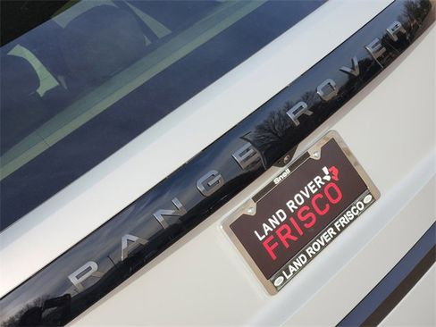 New 2026 Land Rover Range Rover SE image 8