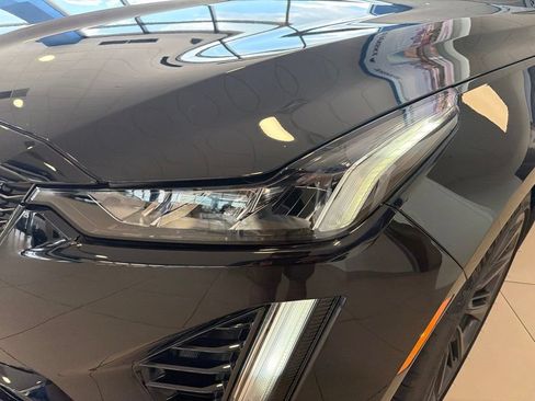 Used 2024 Cadillac CT5 V Blackwing RWD image 9