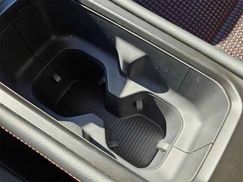 New 2026 Nissan Kicks SR image 23