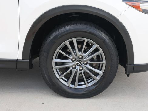 Used 2017 MAZDA CX-5 Sport image 8