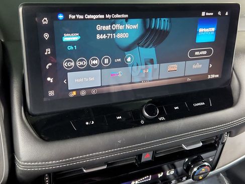 Certified 2024 Nissan Rogue Platinum FWD image 18