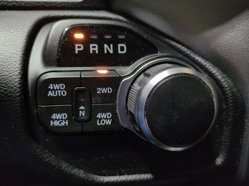 Used 2019 RAM 1500 Big Horn AWD/4WD image 20