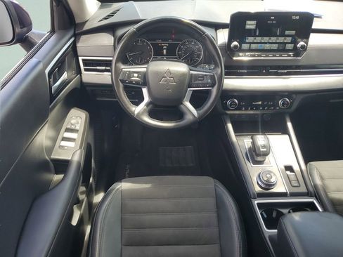 Used 2024 Mitsubishi Outlander SE AWD/4WD image 20