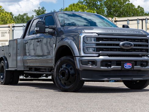 New 2026 Ford F450 Lariat AWD/4WD image 2