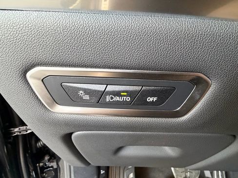 New 2026 BMW X7 xDrive40i w/ M Sport Package AWD/4WD image 16
