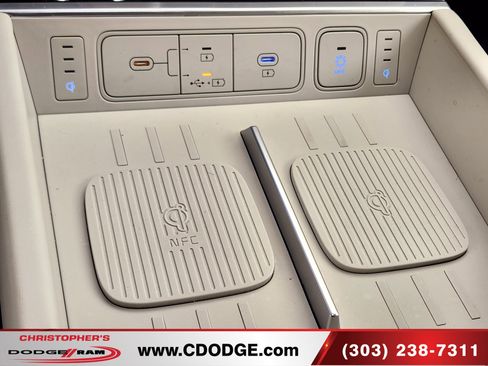 Used 2025 Hyundai Santa Fe Calligraphy AWD/4WD image 28