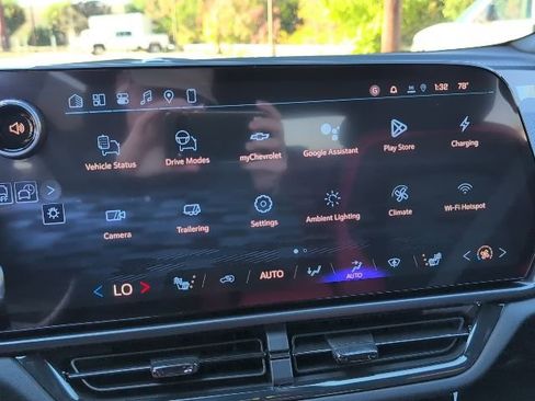 New 2026 Chevrolet Equinox EV RS image 23