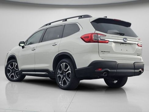 Used 2023 Subaru Ascent Touring image 6