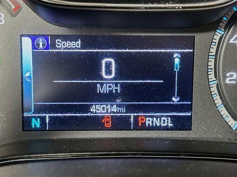 Used 2017 Chevrolet Cruze LT w/ Sun And Sound Package image 12