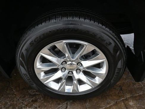 Used 2020 Chevrolet Silverado 1500 LTZ w/ LTZ Premium Package image 13