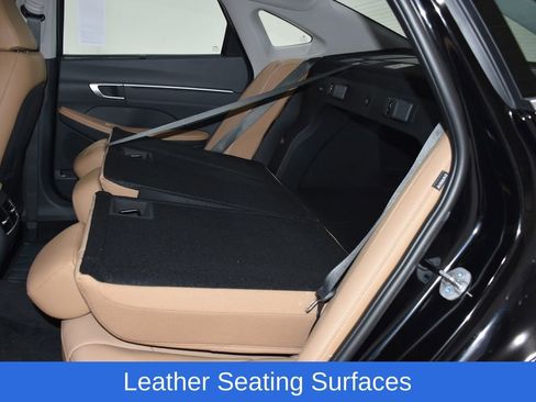 New 2025 Hyundai Sonata Limited image 30