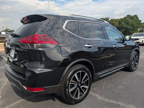 Used 2019 Nissan Rogue SL w/ Premium Package FWD image 25