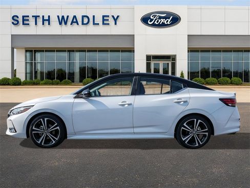 Used 2021 Nissan Sentra SR image 4