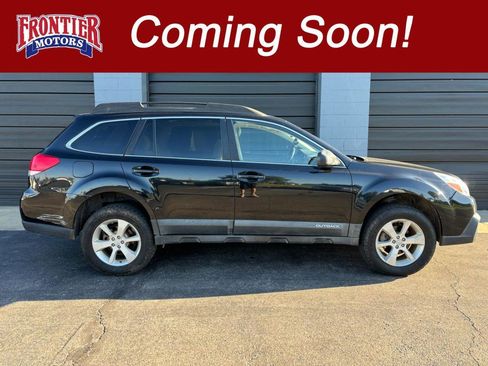 Used 2013 Subaru Outback 2.5i Premium image 1